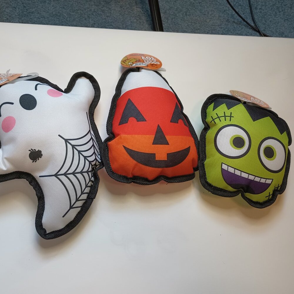 NEW Halloween Doggy Plus Toy Lot of 3
